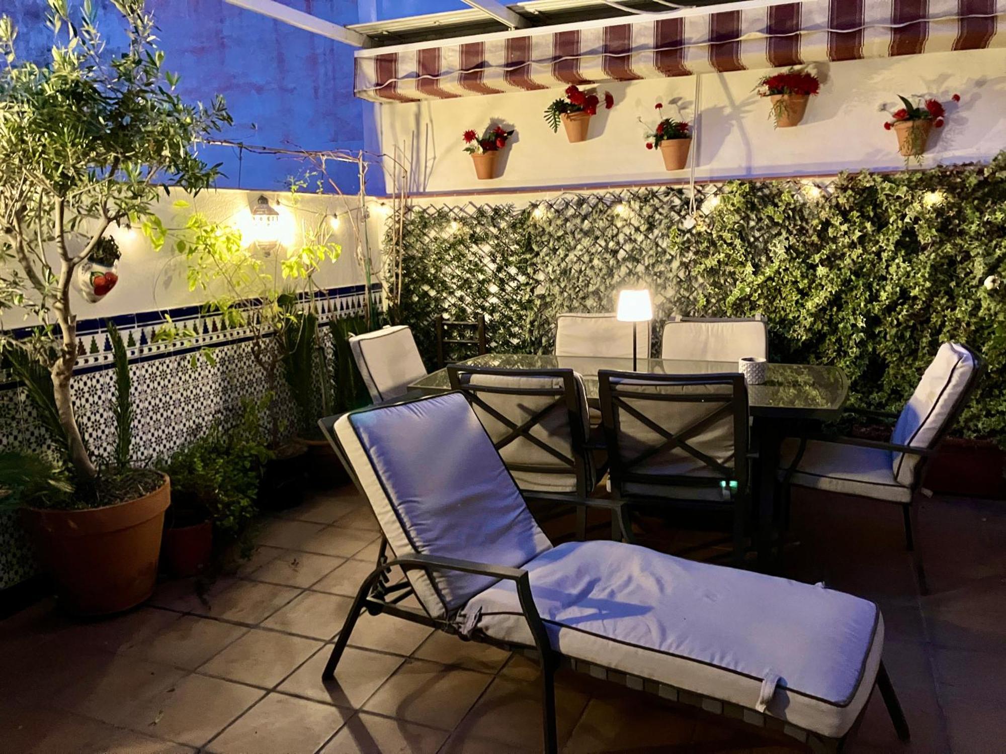 Maravilloso Apartamento Centrico De 70M2, Jardin Propio 40M2 Con Piscina Para Ninos Y Parking Opcional Málaga Exterior foto